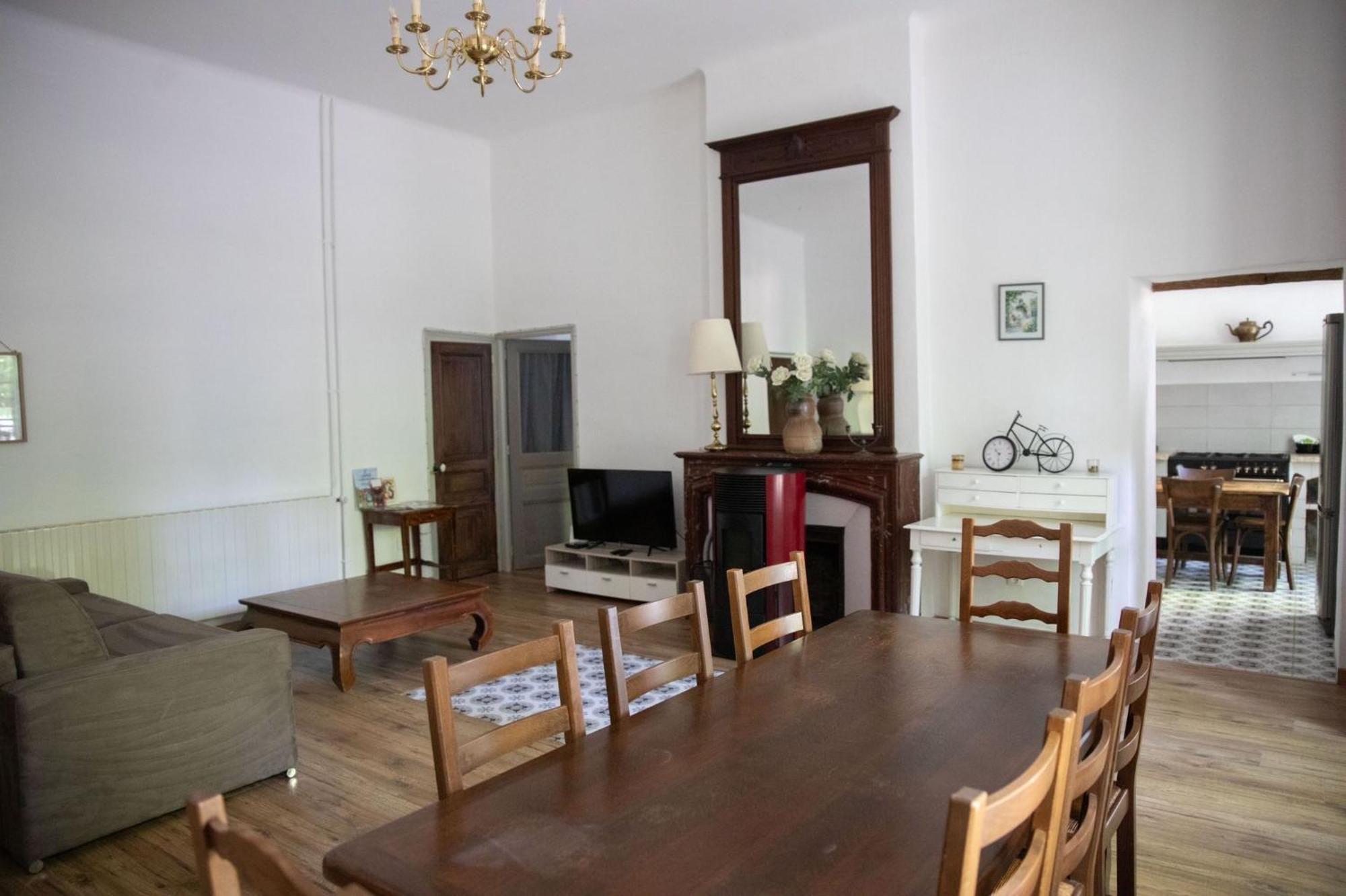 Notre Dame Des Anges Apartment Lurs